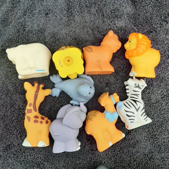 Fisher Price Zoo Animals - Picture 3 of 4